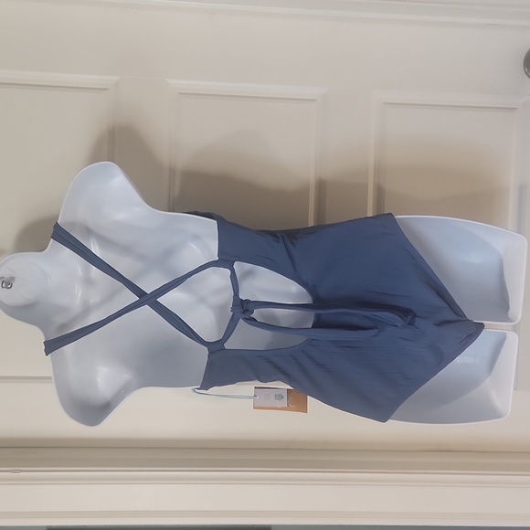 Kona Sol Wide Ribbed Ring One Piece Swimsuit - Picture 6 of 7